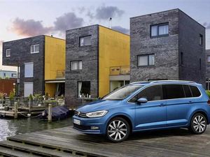 Supporting image for story: Volkswagen Touran review: Tour Leader