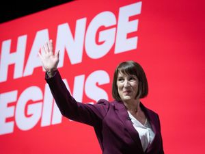 Supporting image for story: Minimum wage to rise 6.7% as Chancellor plots path to ‘genuine living wage’