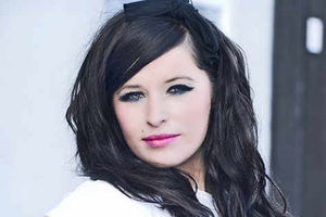 Supporting image for story: Louise has sights on Britain's Got Talent