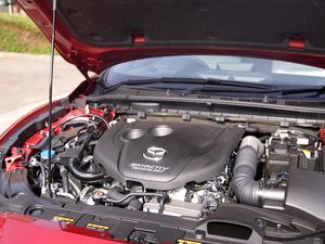 Supporting image for story: How to check a car’s engine oil