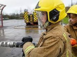 Supporting image for story: 2,000 litres of water used to douse Lichfield car fire