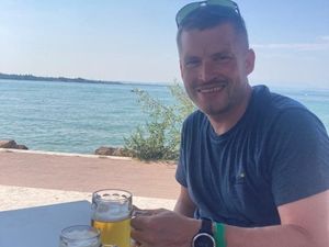 Supporting image for story: Coroner calls for improvements to 'confusing' signage at busy junction in Smethwick where police officer was killed 