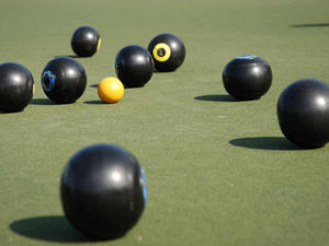 Supporting image for story: Andy Wigginton is star bowls performer