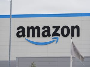Supporting image for story: Amazon announces above inflation pay rise for staff