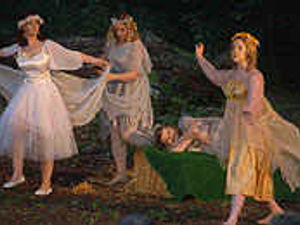 Supporting image for story: Historic hall hosts the Bard