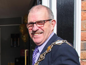 Supporting image for story: Former Shrewsbury mayor to be investigated over antisemitism claims