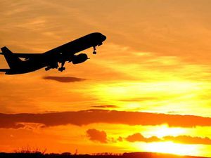 Supporting image for story: Letter: Jet aircraft pose the biggest threat to change in climate