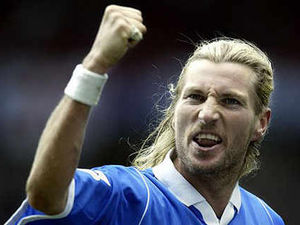 Supporting image for story: Savage tips Villa to beat Blues