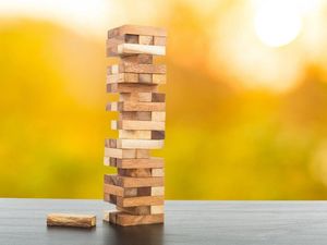 Supporting image for story: This unbelievable Jenga move must be some sort of Jedi mind trick