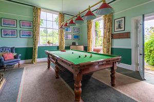 The snooker room. Picture: Knight Frank/Rightmove