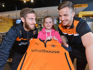 Supporting image for story: VIDEO: Wolves stars make it a mega Easter