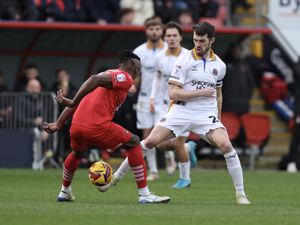 Supporting image for story: Leyton Orient 1-0 Shrewsbury: Town's unbeaten run comes to an end in the capital