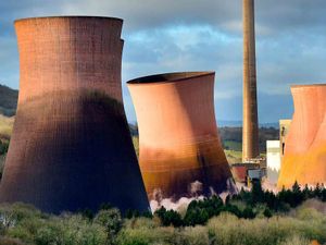 Supporting image for story: Council 'disappointed' over power station planning report