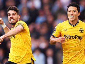 Supporting image for story: Wolves Fans' Verdict v Man City: A perfect performance