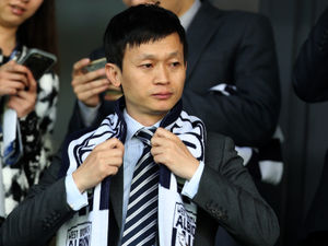 Supporting image for story: West Brom owner Guochuan Lai tells head coach Alan Pardew there is no big pool of cash for January