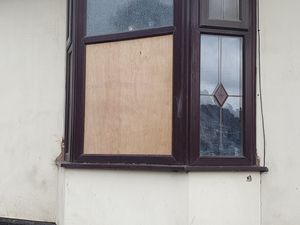 Supporting image for story: Police issue update after shots fired at Smethwick home from vehicle