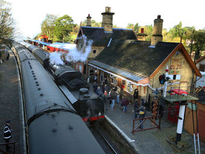 Supporting image for story: Railway share offer closes with more than £2.4m received