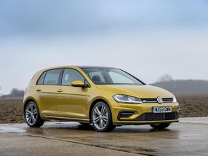 Supporting image for story: Volkswagen Golf range bolstered with new high-spec trims
