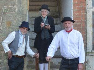 Supporting image for story: Canal takes centre stage for weekend entertainment 