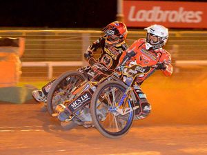 Supporting image for story: Nigel Pearson Track: Cracking play-off race 