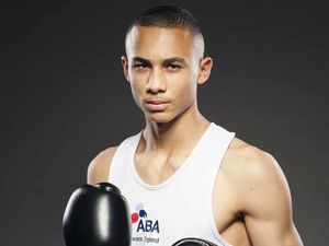 Supporting image for story: Dream England debut for Benjamin Whittaker