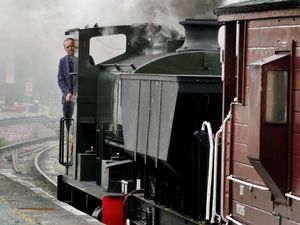 Supporting image for story: Vintage vehicles at Oswestry railway event - pictures and video