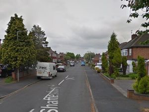 Supporting image for story: Thieves steal car keys during Wednesbury home robbery