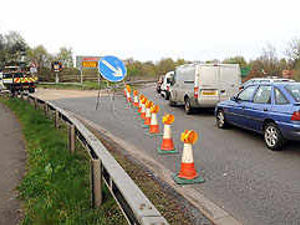 Supporting image for story: M6 shut after fatal crash