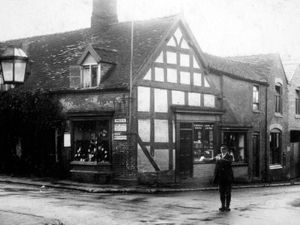 Supporting image for story: The volunteer 'Pointsman of Prees' who kept traffic flowing for 16 years and 'undoubtedly saved many lives'
