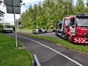 Supporting image for story: Woman taken to hospital and three others injured in head-on crash in Telford