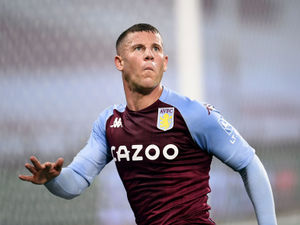 Supporting image for story: Aston Villa reach 'verbal agreement' for midfielder's return - reports
