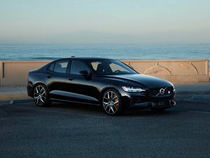 Supporting image for story: First drive: The Volvo S60 is a compelling rival to established German competition