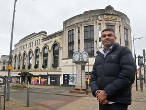 Supporting image for story: Beatties owner to hold crunch meeting with mayor's team to seek funding