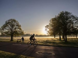 Supporting image for story: Warning for thunderstorms before sunshine could bring warmest day of 2024