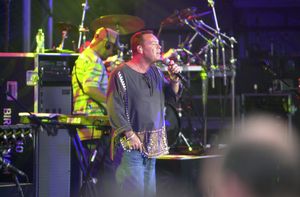 UB40's Ali Campbell performing in 2006