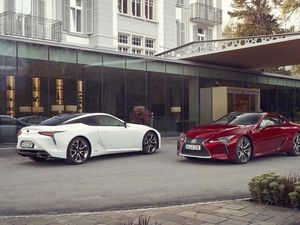 Supporting image for story: The Lexus LC 500h is a stunning luxury cruiser with an eco-friendly side