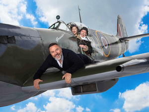 Supporting image for story: David Walliams' Grandpa’s Great Escape stage show coming to Birmingham