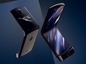 Supporting image for story: Motorola Razr pre-orders open in UK