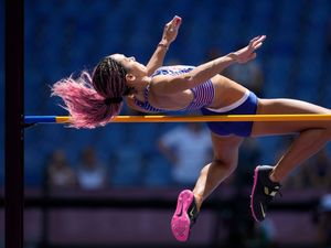 Supporting image for story: Katarina Johnson-Thompson trails Nafissatou Thiam after two events in heptathlon