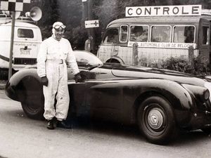 Supporting image for story: Tributes to Jaguar's king of speed