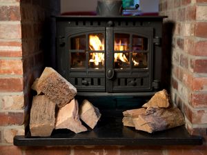 Supporting image for story: Peter Rhodes on the decline of coal, the NHS at work and a peek inside a beating heart