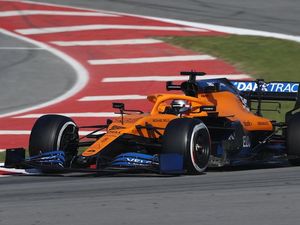 Supporting image for story: McLaren F1 team pulls out of Australian GP after employee tests positive for coronavirus