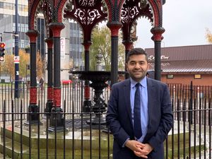 Supporting image for story: 'It's not an unusual practice': Labour's Dogus responds to 'tax evasion' claims 