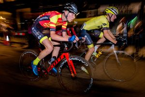 The men's race