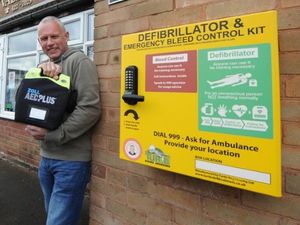 Supporting image for story: Man dies of cardiac arrest after life-saving Halesowen pub's defibrillator cabinet lock jammed