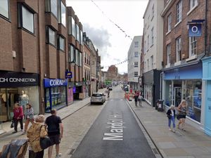 Supporting image for story: Shrewsbury town centre road closed for emergency repairs