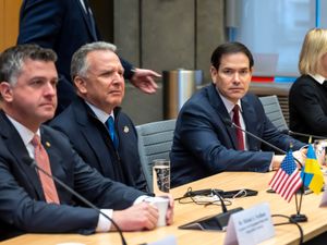 Supporting image for story: US and Ukraine report progress on ending Russia war but offer few details