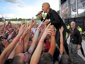 Supporting image for story: James' Tim Booth speaks ahead of Wolverhampton show - interview