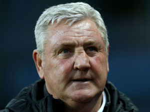 Supporting image for story: Steve Bruce: I'm resilient enough to ride the storm at Aston Villa