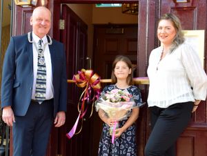 Supporting image for story: Nine-year-old mayoress opens market town pub after long-term closure